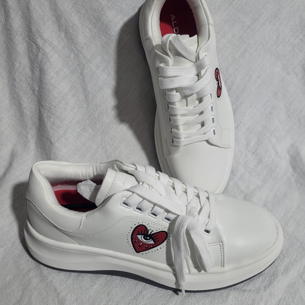 Aldo Lachlan White and Red Sneakers with Sleek Design